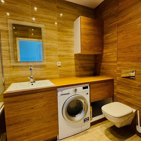 アパート Shiraz Park